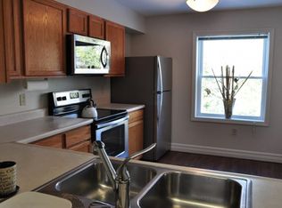 42 Wolf Rd #432, Lebanon, NH 03766