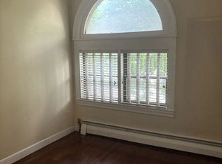 922 Beacon St APT 21, Boston, MA 02215