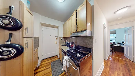 Rented by Bond New York