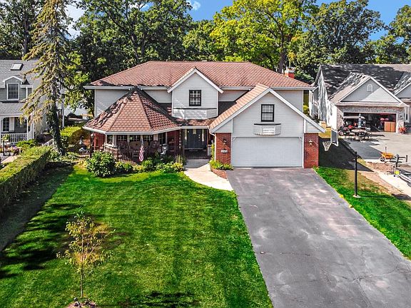 2nd image of 2460 E Lakeshore Dr
