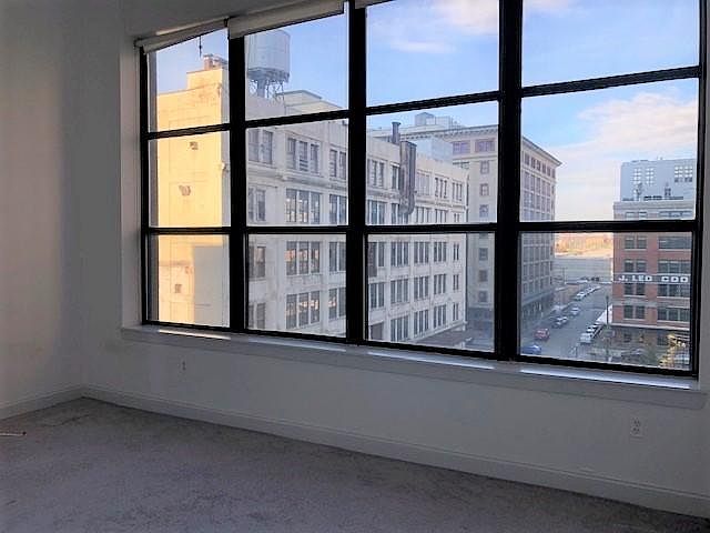 2nd image of 140 Steuben St #501