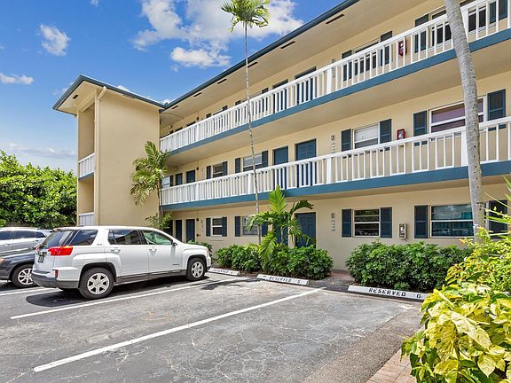 2nd image of 1400 NE 57th Court #102