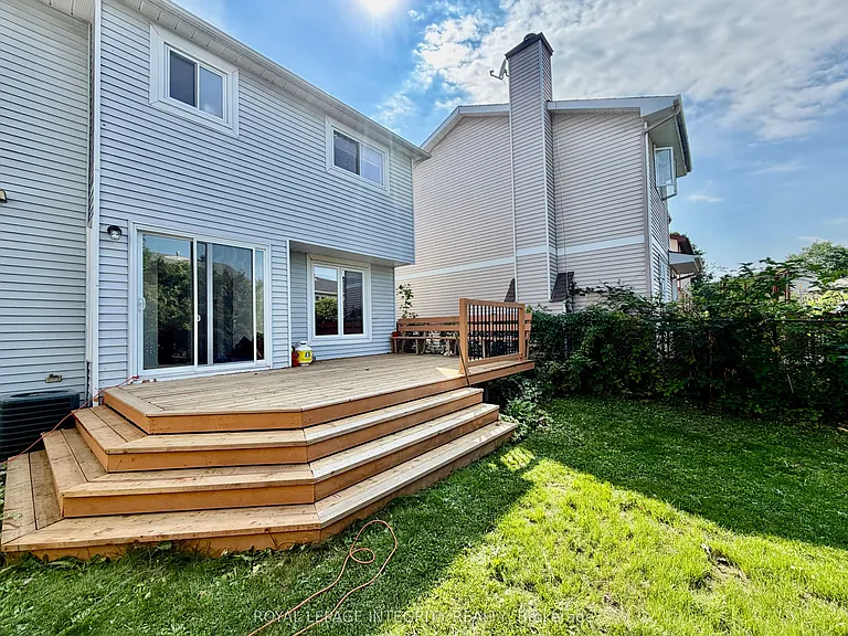 1039 Karsh Dr — Photo 33
