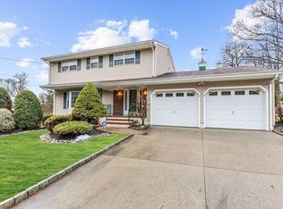 53 Dellwood Rd, Edison, NJ 08820