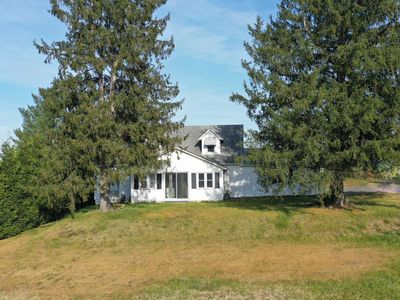 94 Howardsville Tpke, Stuarts Draft, VA, 24477