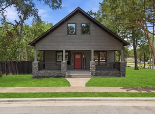 915 N Roberson St, Conroe, TX 77301