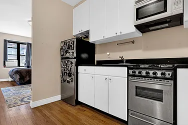 Rented by Cooper & Cooper Real Estate