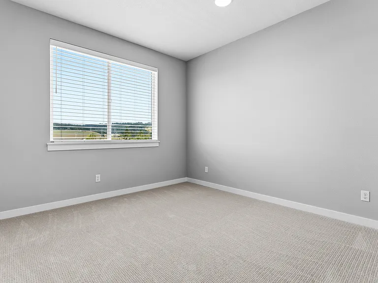16457 NW Liberty St #1 — Photo 30