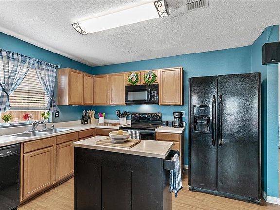 5th image of 1416 Scottsdale Dr