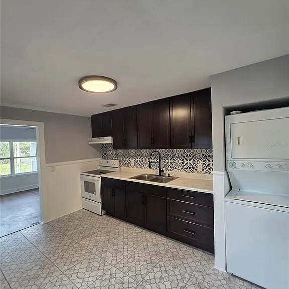 16 S Primrose Dr — Photo 13