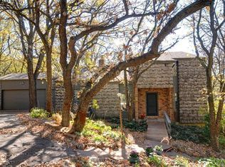 15 N Fairway Dr, Sioux Falls, SD 57110
