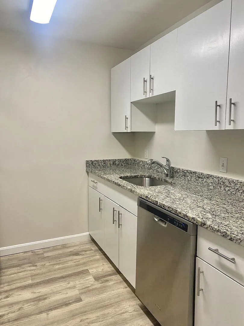 Border City Mills Apartments — Photo 3