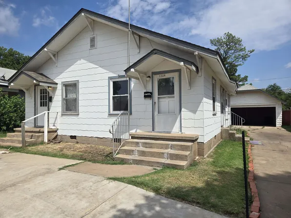 1322 E Randolph Ave, Enid, OK 73701