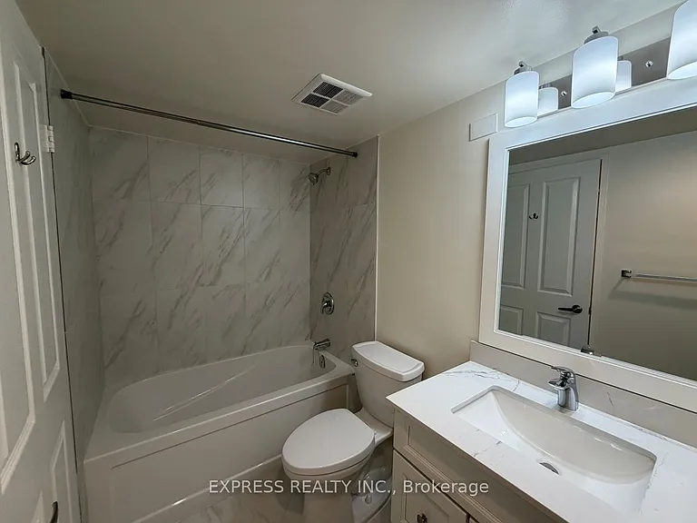 942 Yonge St #207 — Photo 8