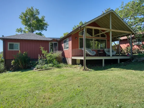 94 County Road 214, Eureka Springs, AR 72631