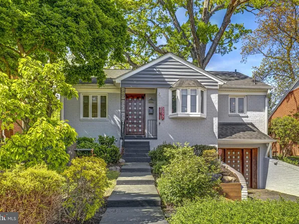 5977 Wilson Blvd, Arlington, VA 22205