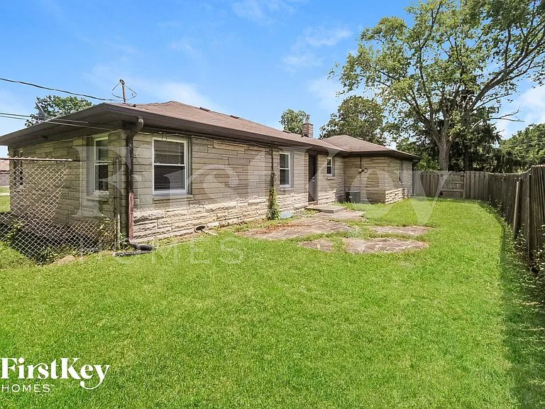 1002 N Hathaway Dr — Photo 15