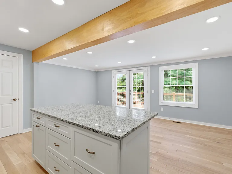 2916 Montauk Ct — Photo 9