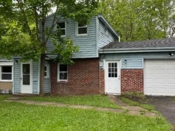 132 Wendell Ave, Nedrow, NY 13120