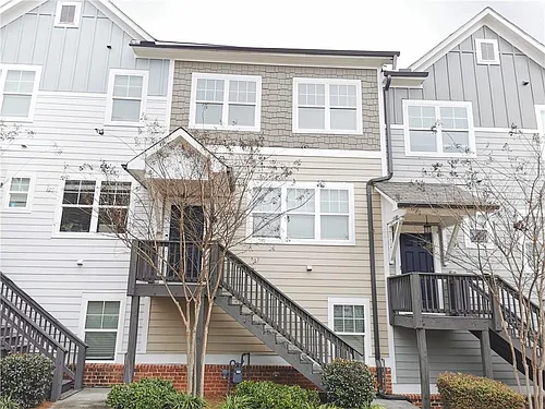 3795 Oxford Cir Photo 1
