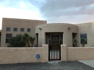 841 Acapulco Rd NE, Rio Rancho, NM 87144