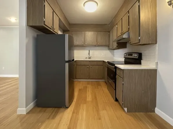 45 Jacqueline Rd APT 5, Waltham, MA 02452