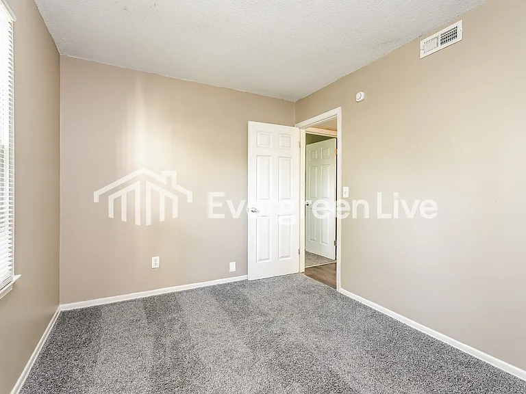 3612 Sellwood Rd — Photo 13