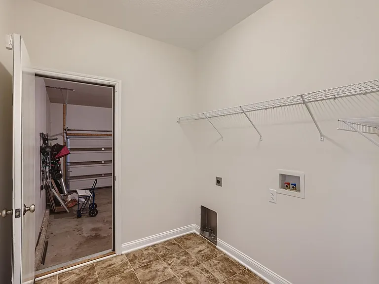 259 Linda Lee Ln — Photo 24