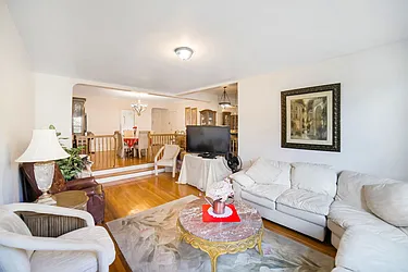 Sold by NextDoor Realty