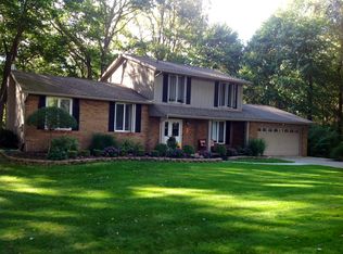 1450 Plateau St NE, Uniontown, OH 44685