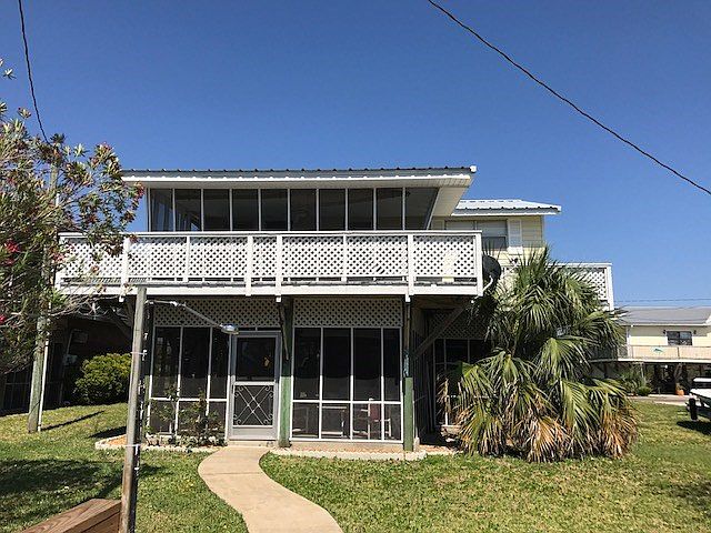 2nd image of 20611 Marina Rd