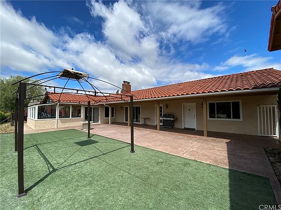 2nd image of 43218 Sandia Creek Dr