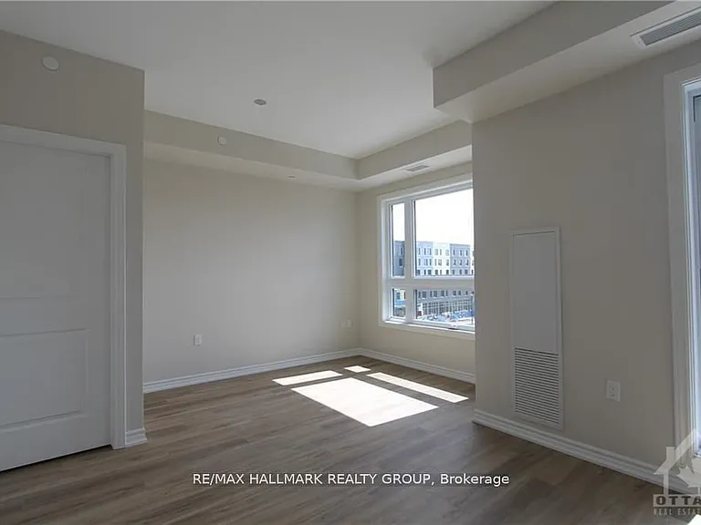 1350 Hemlock Rd #412 — Photo 3