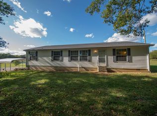 23559 Carlyle Rd, Thompsonville, IL 62890