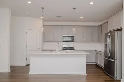 321 Bountiful Dr — Photo 9