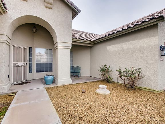 3rd image of 10913 W Ashland Way