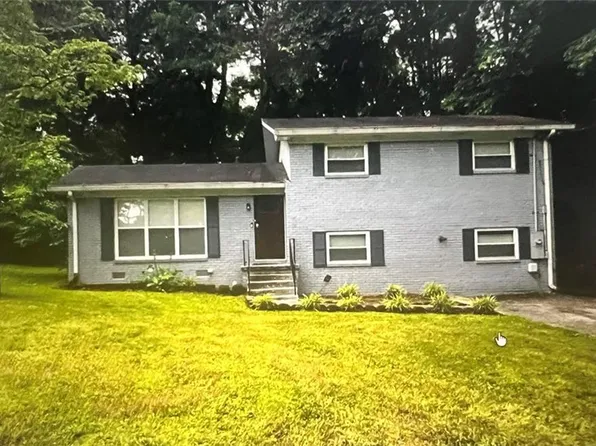2436 Glenrock Dr, Decatur, GA 30032