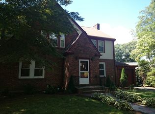 378 Russett Rd, Brookline, MA 02467