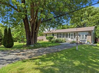 143 County Road 28 Rd, Prince Edward County, ON K8N 4Z7