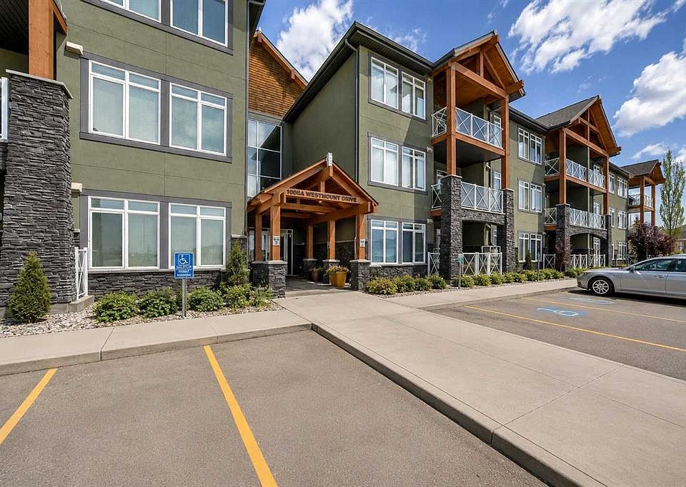 1st image of 1005 A N Westmount Dr #110