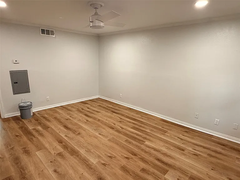 3925 Inwood Rd #1017 — Photo 3