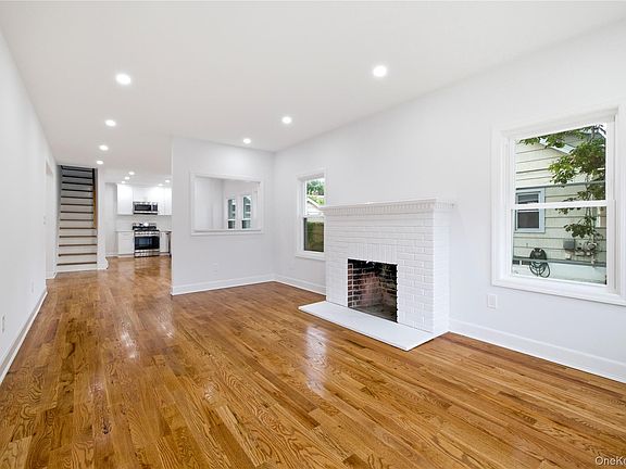 4th image of 171 S Brookside Avenue