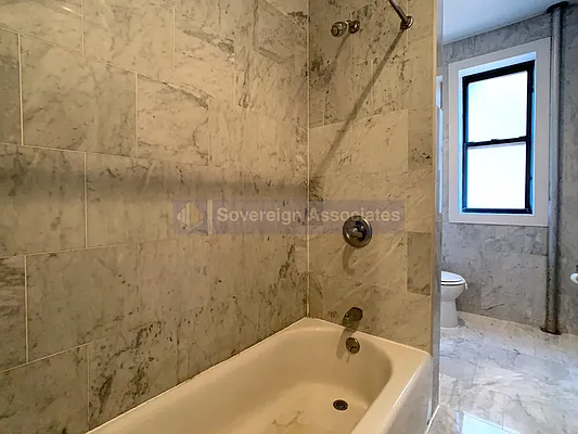 Rented by Sovereign Associates | media 7