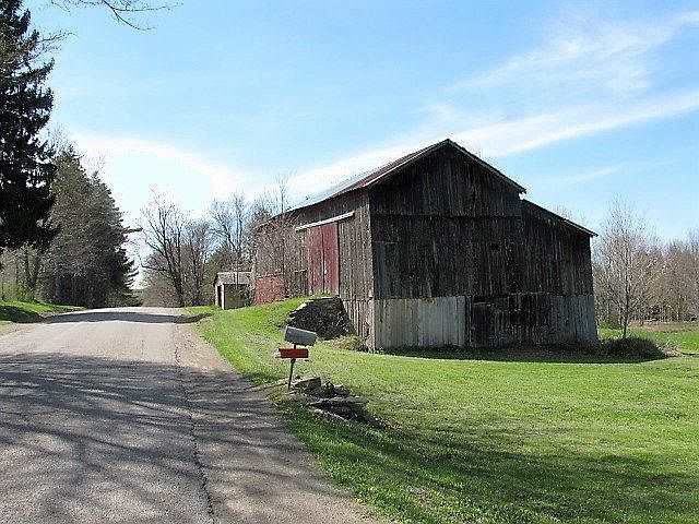 2nd image of 6255 Bonny Hill Rd