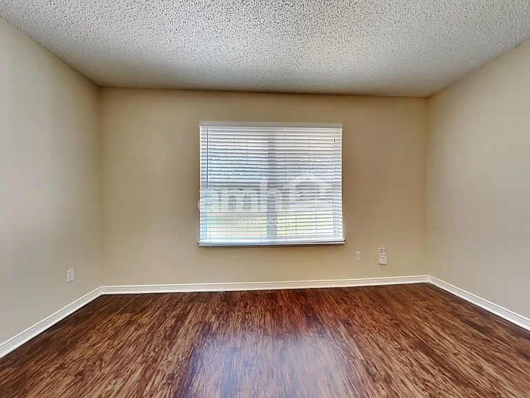 1288 W Summit Oaks Dr — Photo 9