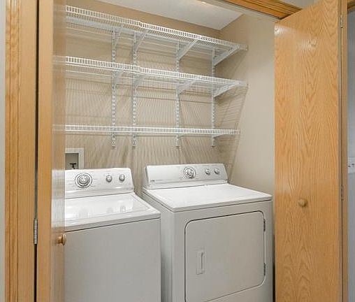 Upper level laundry room