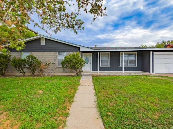 2440 EDNA  Dr, Eagle Pass, TX 78852