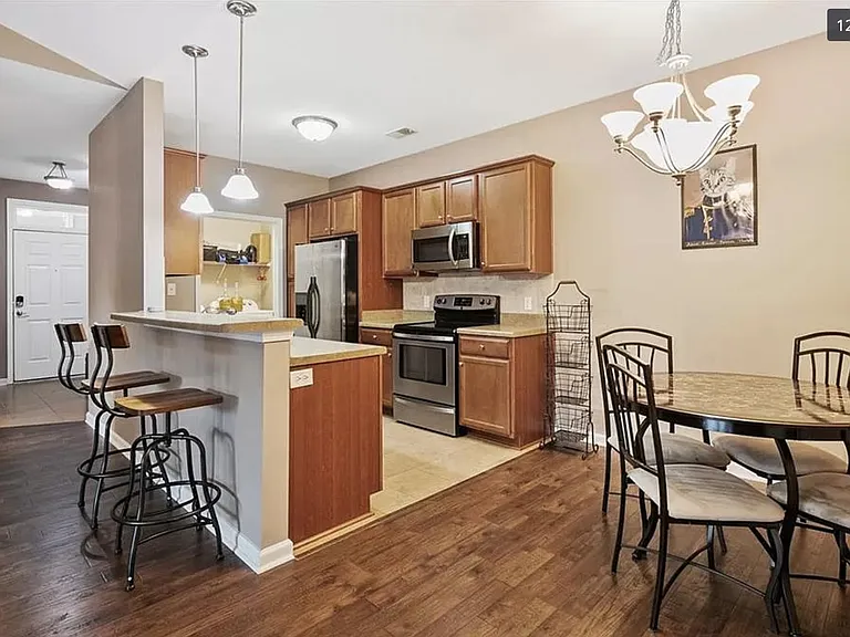 2641 McArthur Landing Cir #102 — Photo 35