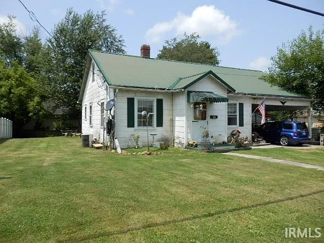 313 Hackberry St photo 1