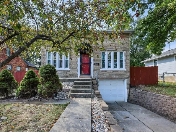 8011 Brittin Pl, Saint Louis, MO 63123